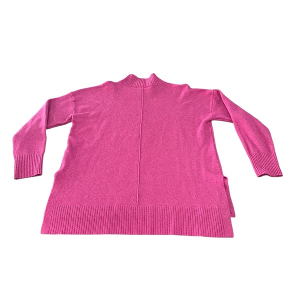 Tahari Pink Woman’s Sweater Top - Picture 4 of 7